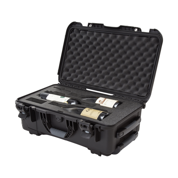 Nanuk 935 - 3-Up Wine Bottles